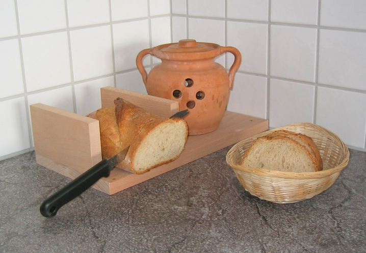 Brotschneidebrett